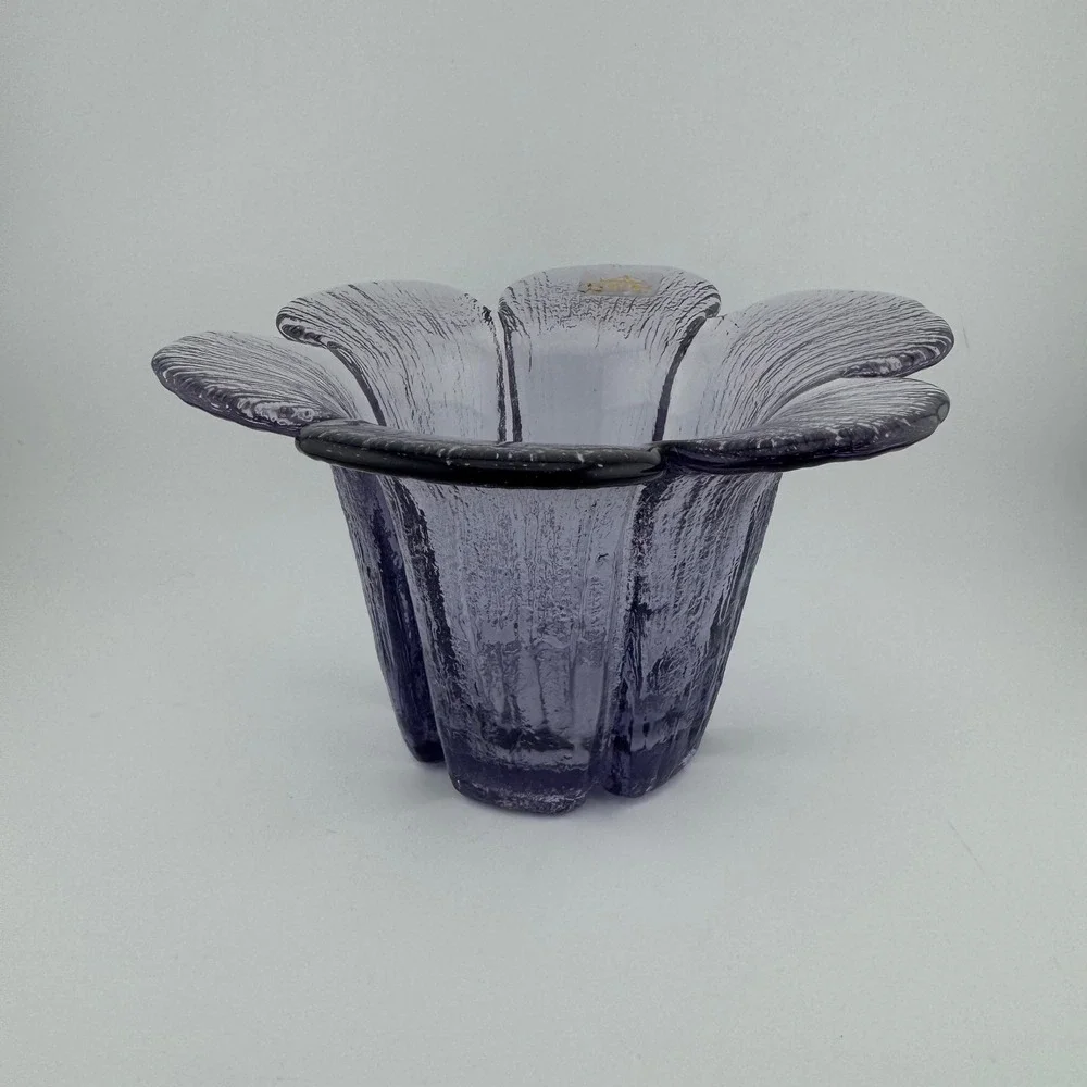 Viking Glass Epic Petal Bowl Amethyst Purple Excellent Mid Century Modern Label